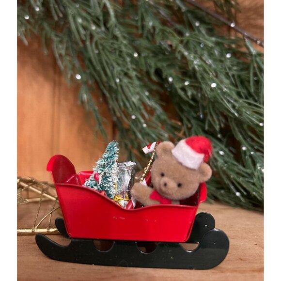 Vintage Russ Flocked Teddy Bear Sleigh Christmas Bottle Brush Tree Ornament - Picture 2 of 3